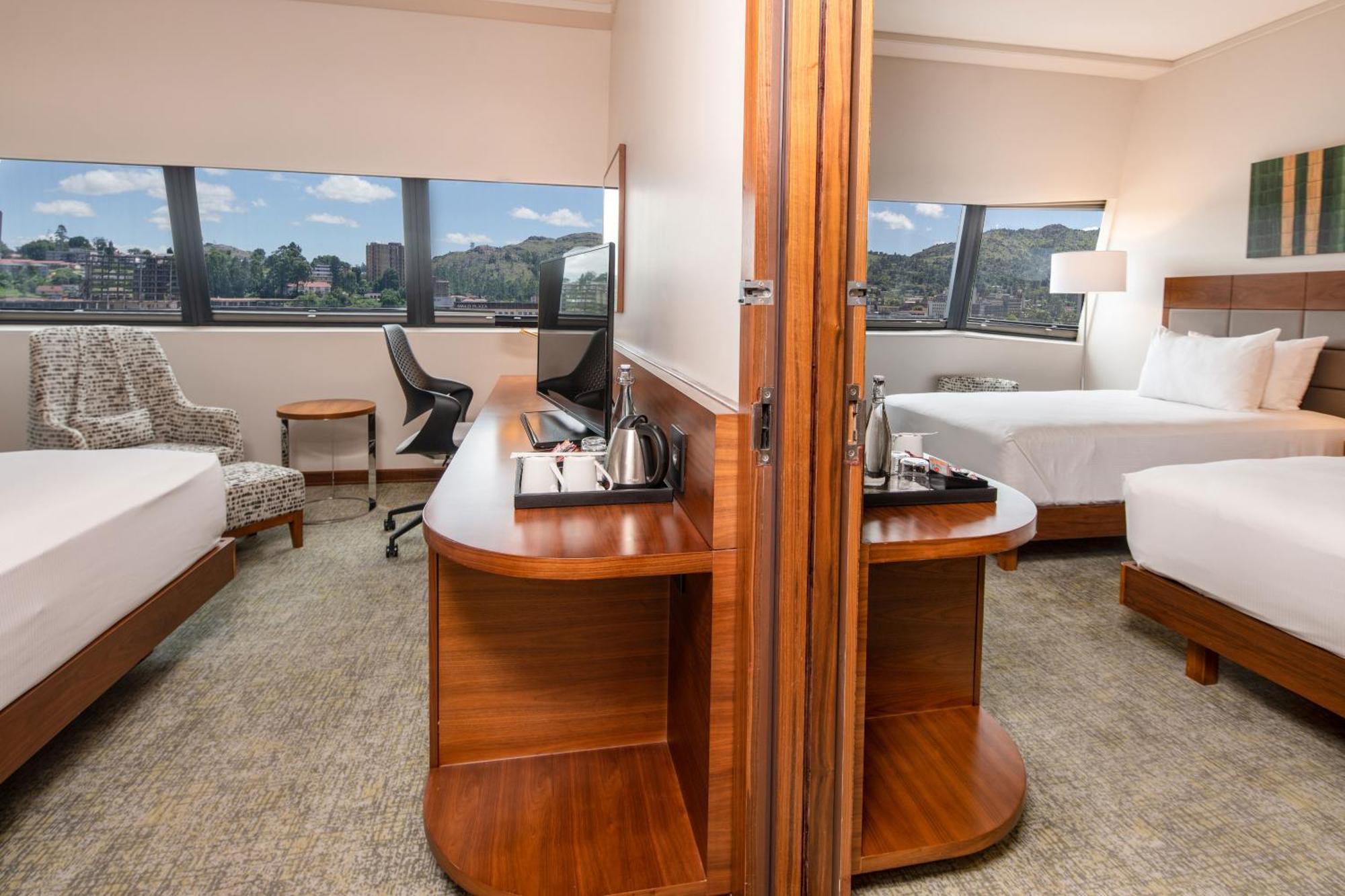 Hilton Garden Inn Мбабане Екстер'єр фото