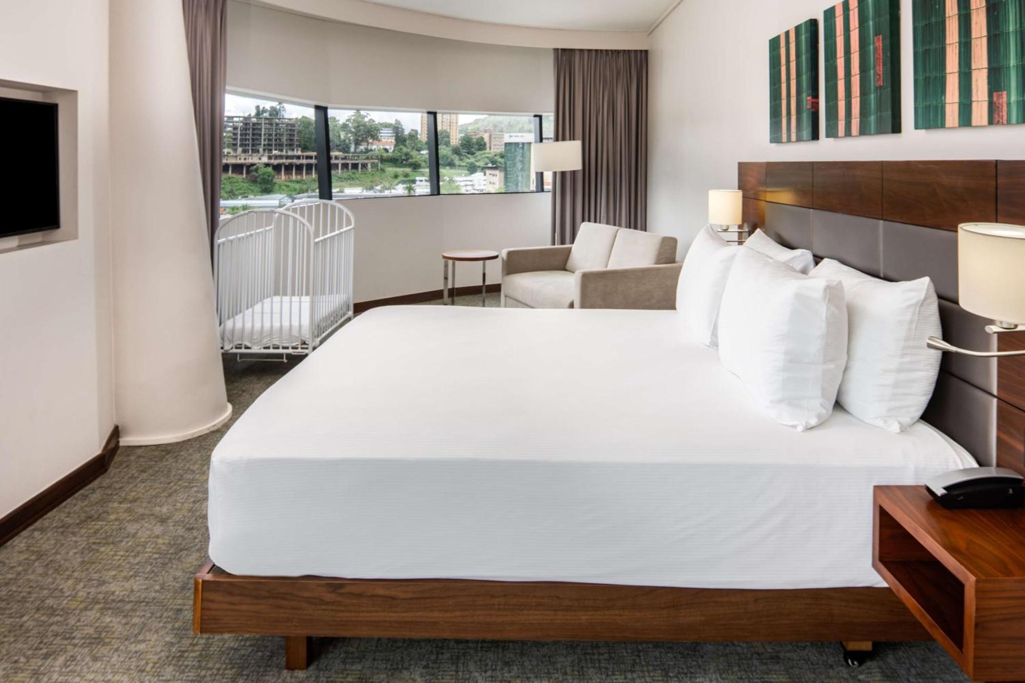 Hilton Garden Inn Мбабане Екстер'єр фото